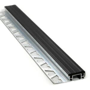 ATRIM ALUM/PVC PROT ESCALON 10x30mm x 2,5m NEGRO