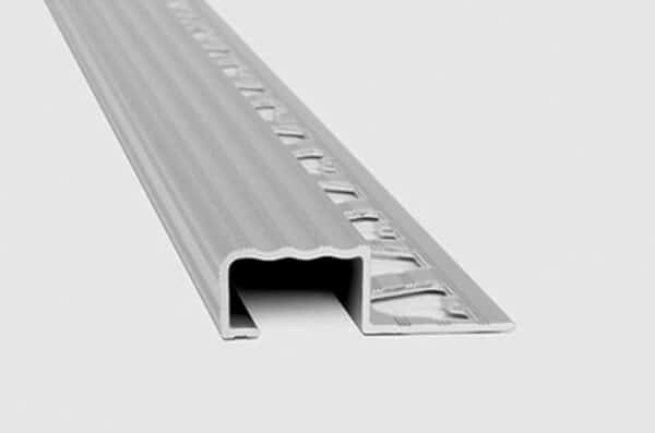 ATRIM ALUMINIO PROT.ESC.GRADA 10,5x20mmx2,5m CR MATE
